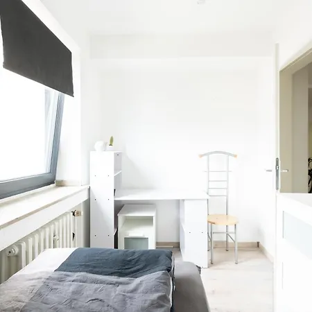 Cosy Flat With Mercatorstrasse View Wifi - Smart Tv *